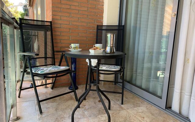 Bajos Con Terraza Privada Y Zona Comunitaria