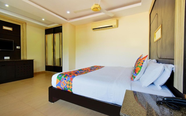 FabHotel Casa De Baga
