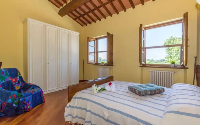 Villa Pallina With Pool