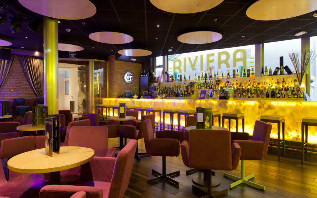 Riviera Beachotel - Recommended for Adults
