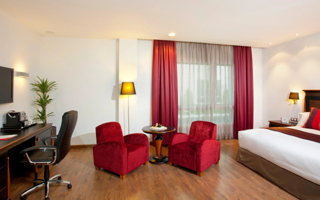 Crowne Plaza Madrid Airport by IHG