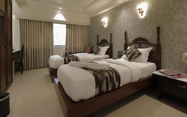 Hotel Ariana Residency