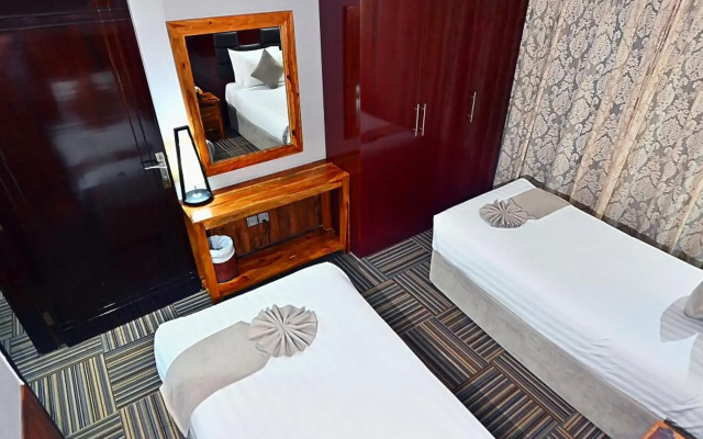 Ewan Ajman Suites