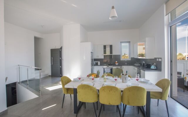 Villa Prpo490a, Stunning 5bdr Protaras Villa With Pool, Close to the Beach