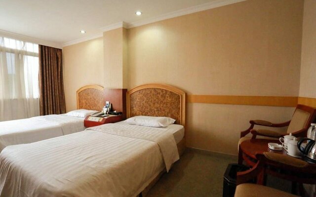 Ease Garden Hotel