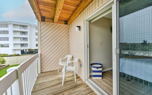 Brigantine Condo w/ Beach Access & Pool Views