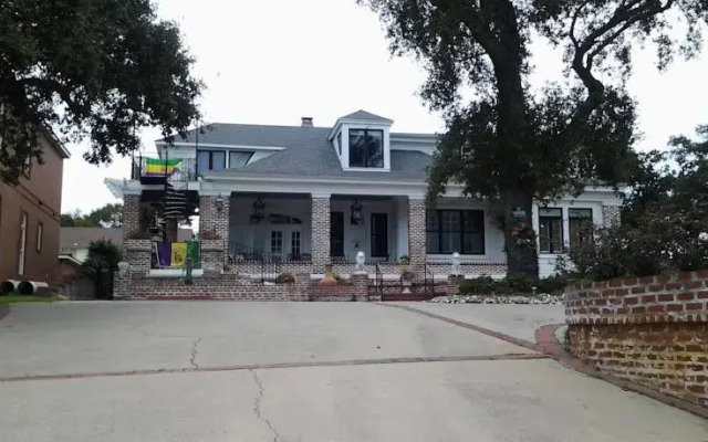 Chateau Blessey Bed & Breakfast