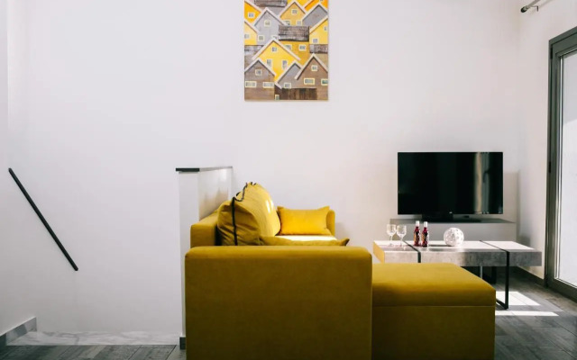 Volos Suites Center