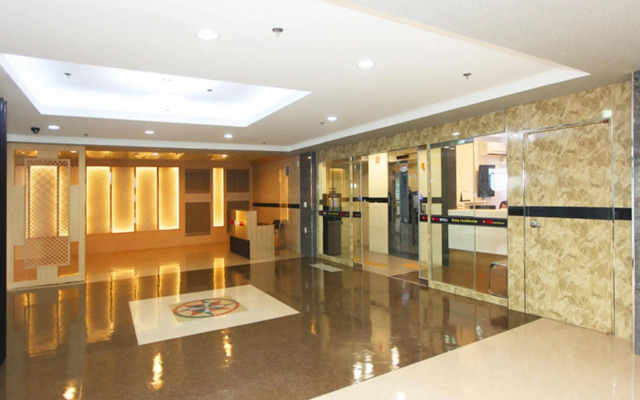 Easy Residence Hotel