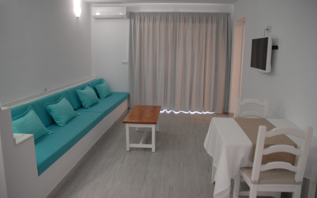 Neptuno Apartments