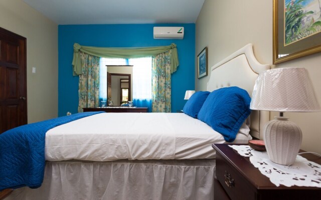 New Kingston Guest Apartment at Inglaterra III