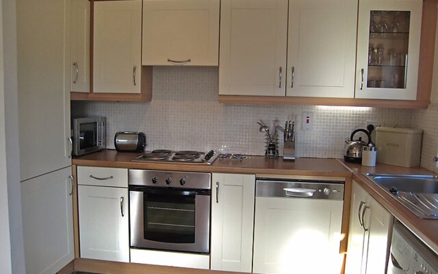 Lakeside Homes 22332