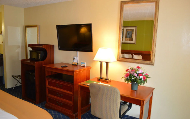 Quality Inn Midtown