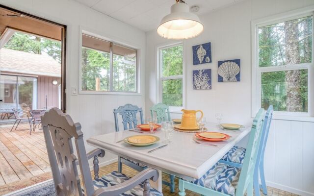 Cabin on the Coast (MCA 621)