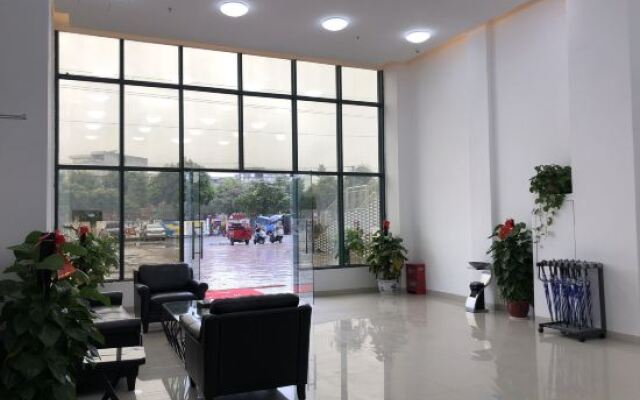 Pingguo Peixian International Hotel