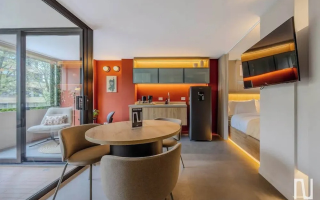 NOK 1BR Loft With Private Stylish Balcony