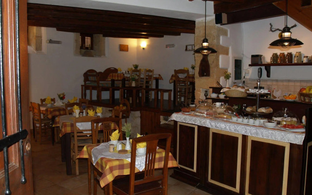 Amphora Hotel