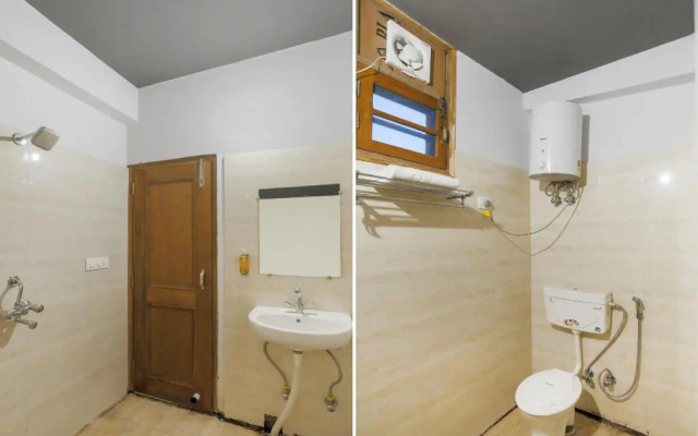 Hotel Discovery by OYO Rooms