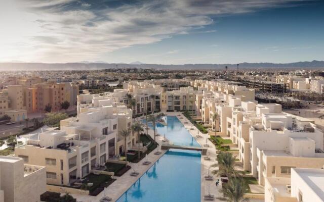 Boho Mint 1 Bdr Mangroovy Pool & Sea View