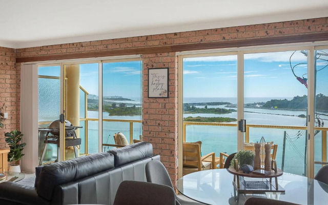 Omaroo Grand Pacific 2 Unit 4