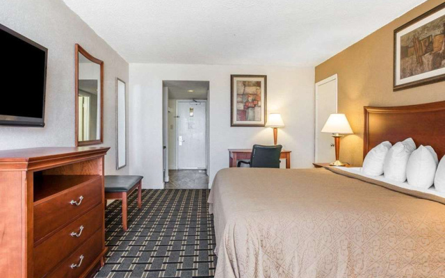 Quality Inn & Suites
