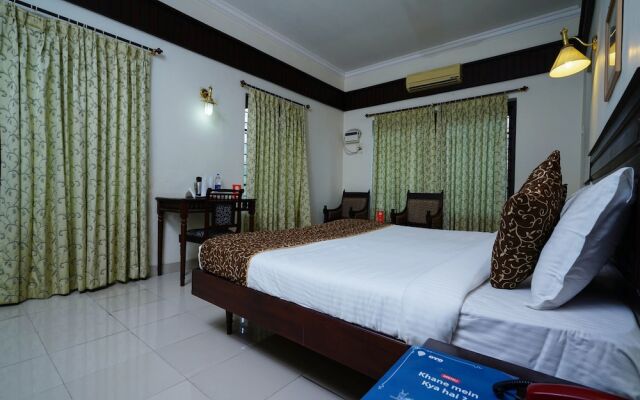 OYO 10638 Chandana Royal Resorts