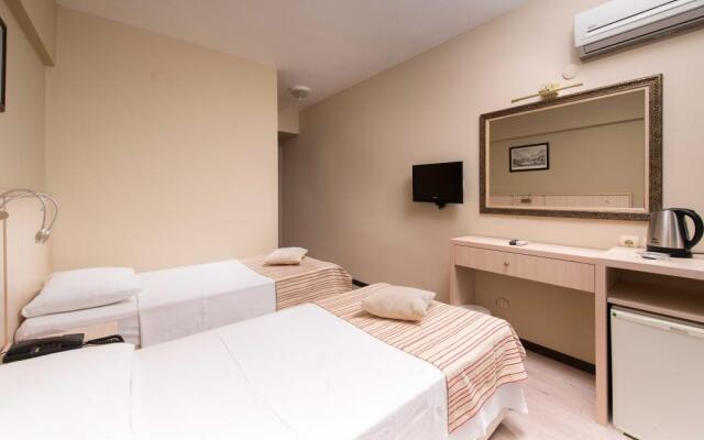 Ileri Hotel & Apartments