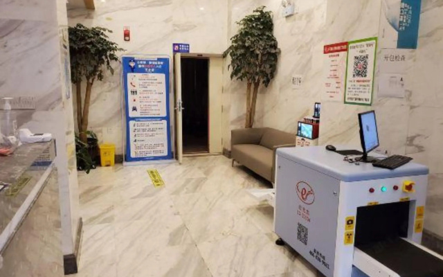 Ruihe Business Hotel Urumqi – Guest Rooms – Urumqi