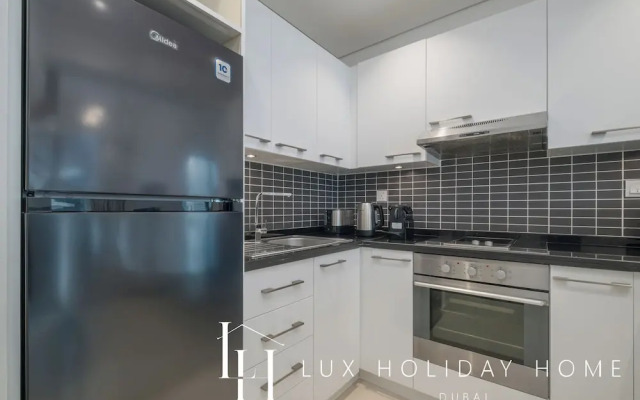 LUX The Silverene Marina View Studio 2