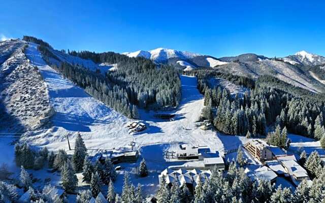 Hotel Ski and Fun