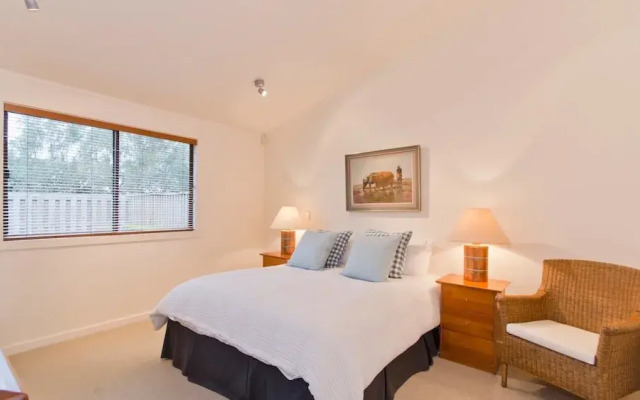 Tora Bay Exclusive Estate