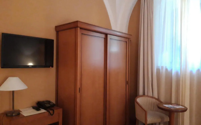 Hotel AHC Palacio Coria