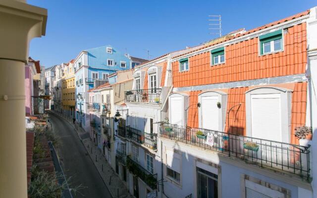 Suites Amalia Guesthouse near to Rossio Square
