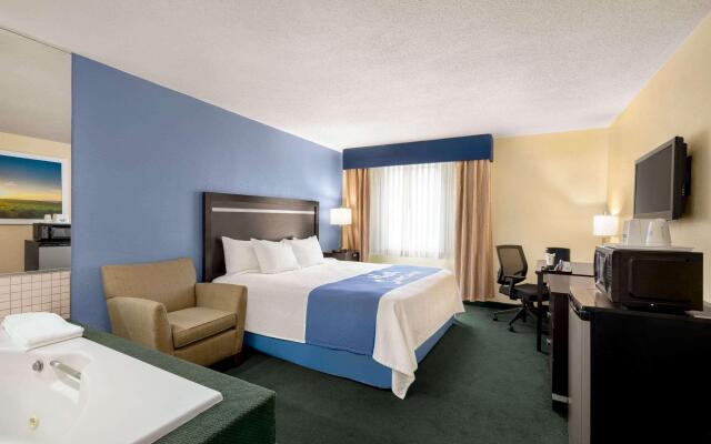 Days Inn by Wyndham Auburn/Finger Lakes Region