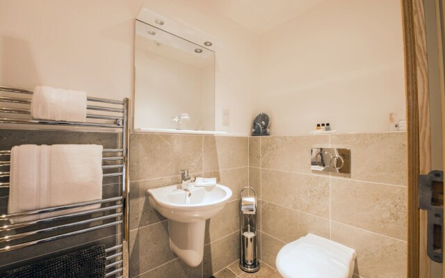 Seaview Hotel