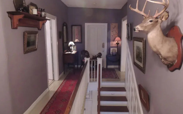 1868 Magnolia House Inn