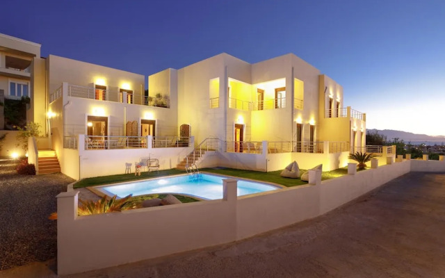 Green A Seaside Escape With Mesmerizing Views