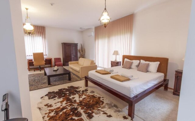 The Belgrade Hills Rooms and Suites