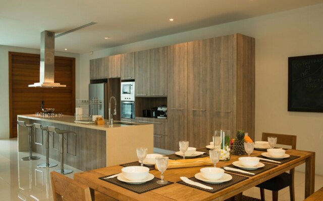 Luxurious Seaview 4BR Private Pool Villa by Intira Villas