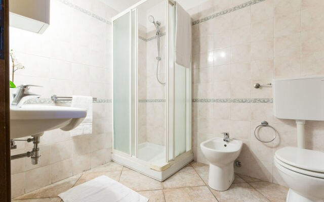 Senzanome - Old Town - Bologna