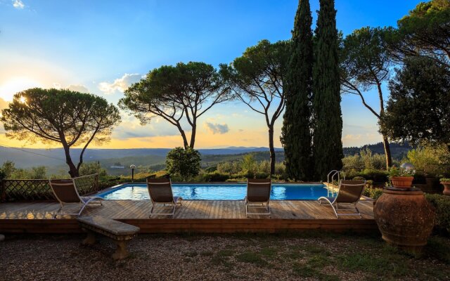 Stefano Resort