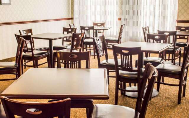 Sleep Inn & Suites Virginia Horse Center