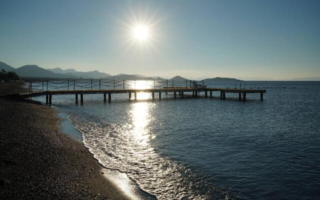 Flow Datca Surf and Beach Hotel