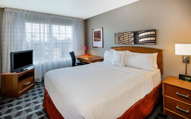 Towneplace Suites By Marriott Detroit Livonia