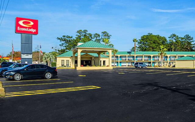 Econo Lodge Inn & Suites Hardeeville I-95