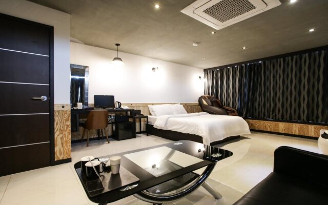 Yongin Yangji Banner Hotel