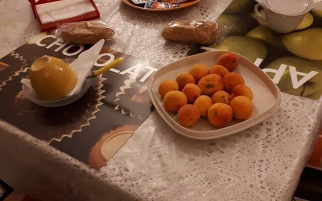 Tra Gli Ulivi