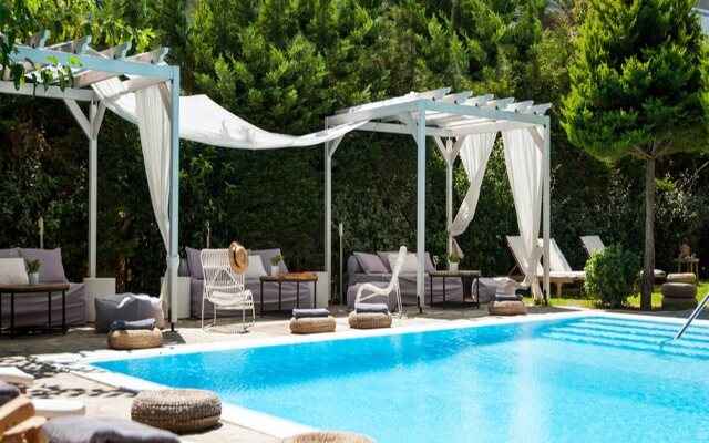 Sea View Cityscape Hotel