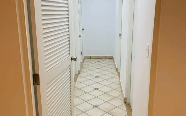 The Tryst Beachfront Hotel