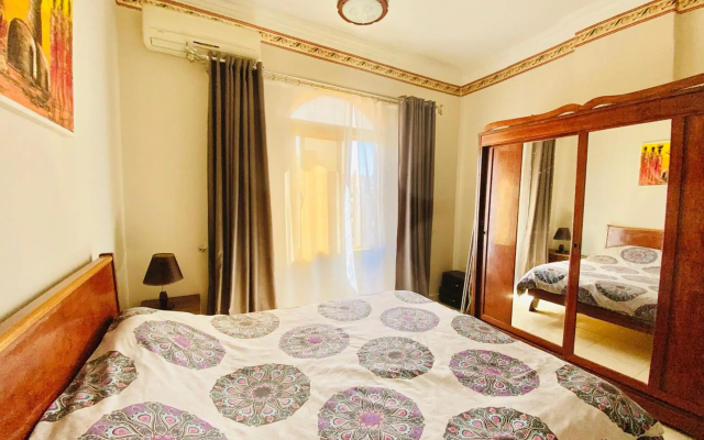 Panda House Sheraton Road